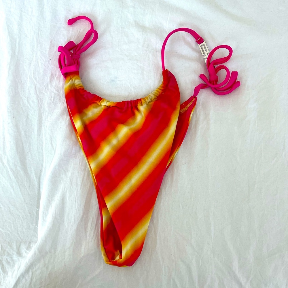 I am gia bikini bottom